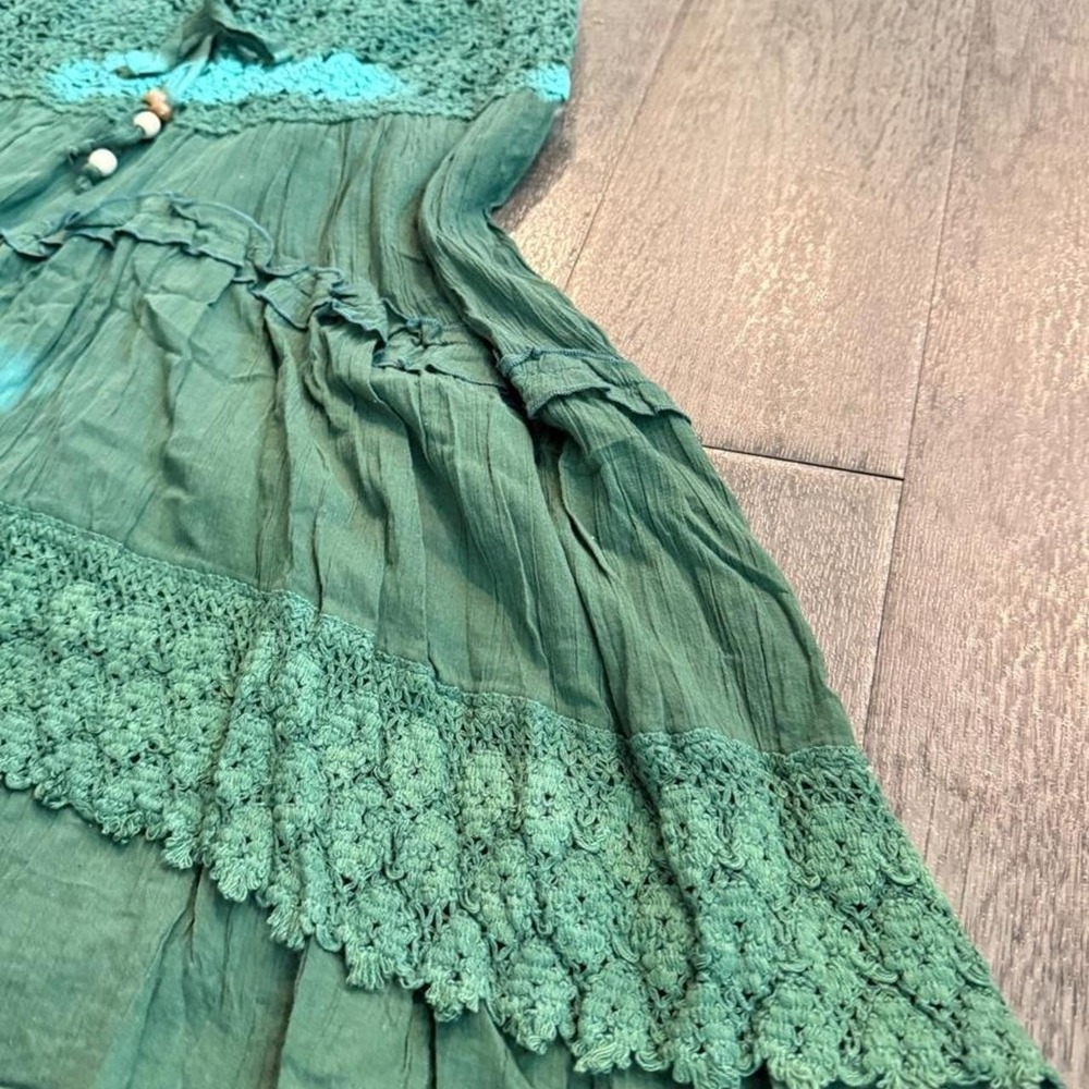 Vintage green fairy boho knit waist beaded skirt with lace trim and tie waist - Picture 6 of 8